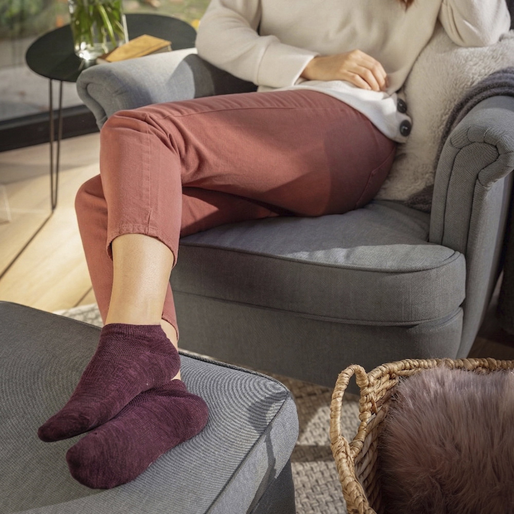Burgundy 6 Pack Trainer Cotton Rich Socks, Image 3 of 4
