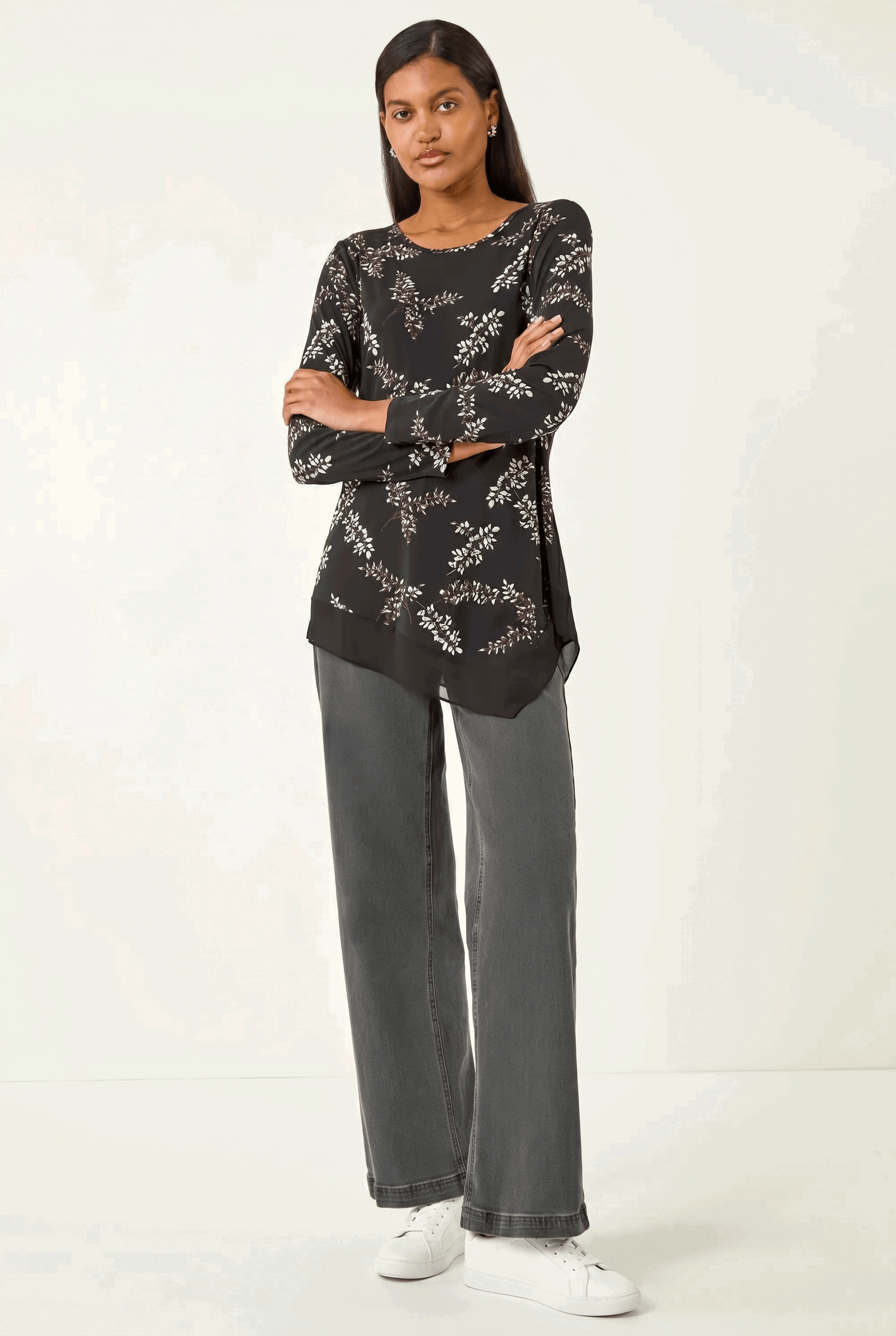 Black Floral Print Chiffon Hem Top, Image 4 of 5