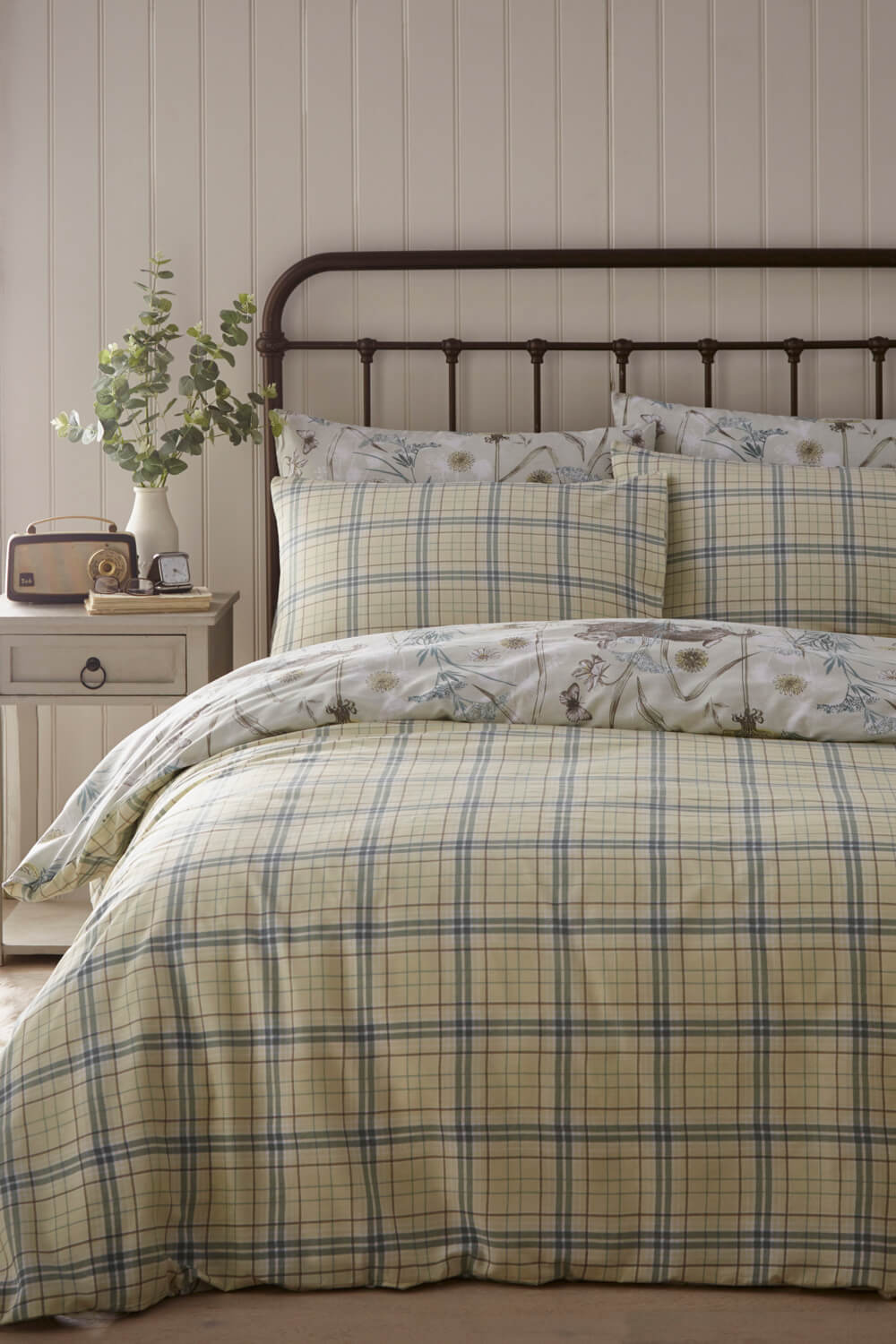Sage King Size Rabbit Meadow Duvet Cover Set, Image 3 of 2