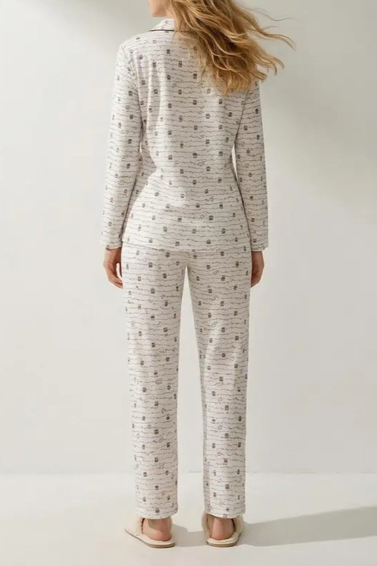 Multi Animal Print Piped Revere Collar Long Sleeve Pyjama Set, Image 3 of 3