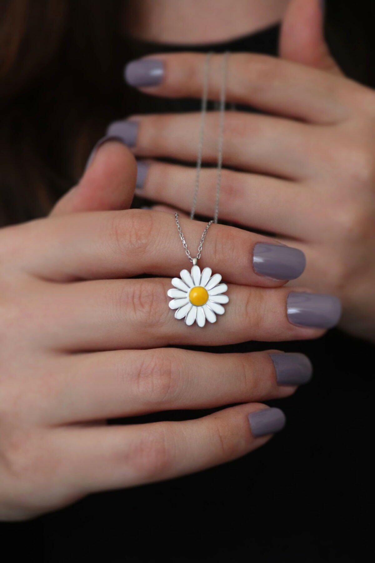 Silver Sterling Silver Daisy Pendant Necklace, Image 2 of 2