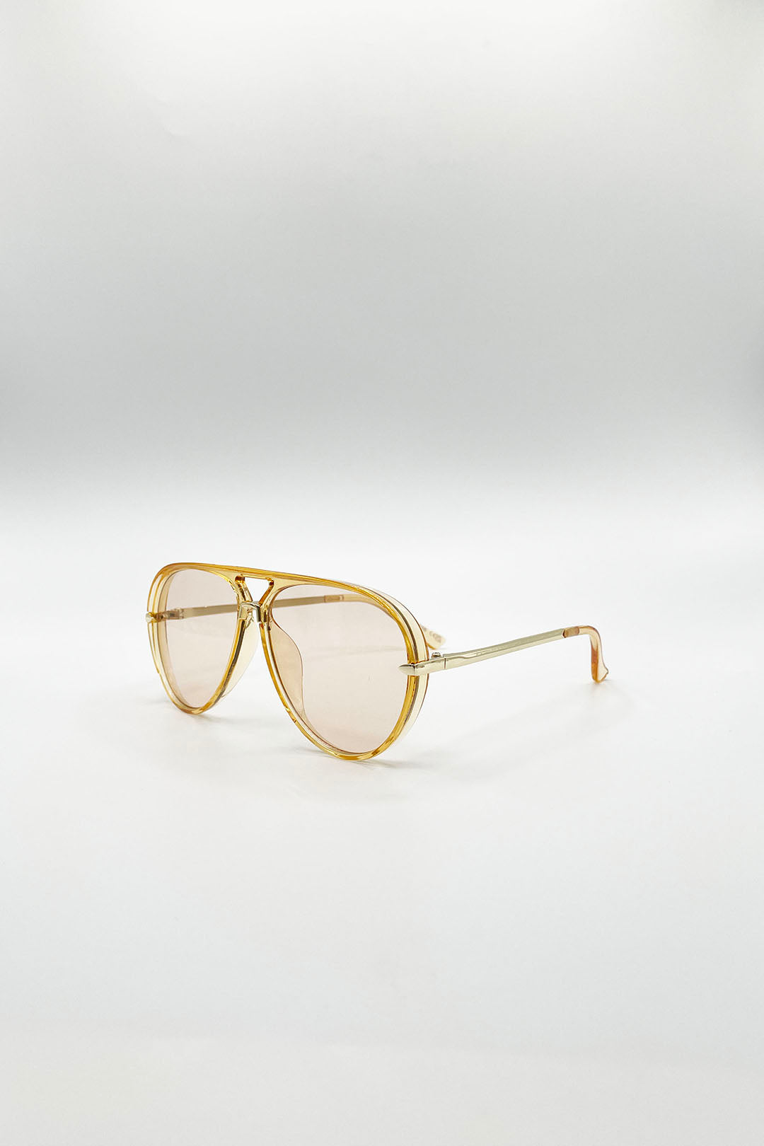 Beige SVNX Beige Bold Aviator Metal Arm Sunglasses In Champagne In Champagne, Image 2 of 5