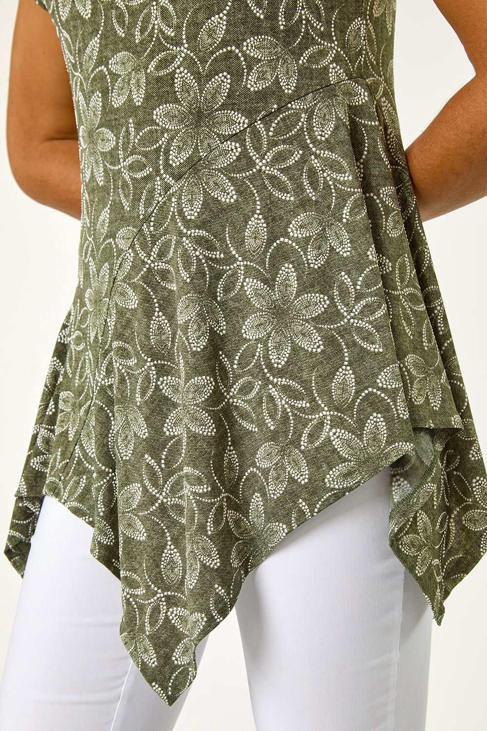 KHAKI Leaf Print Hanky Hem Stretch Top, Image 6 of 5