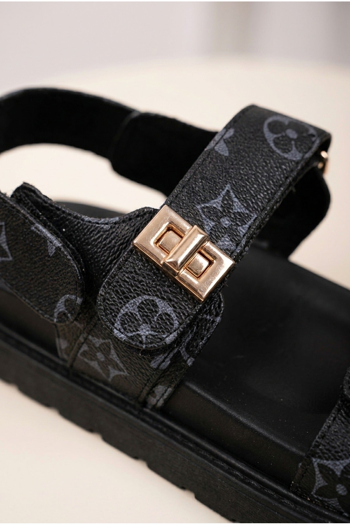Black iKrush Black Saoirse Geometric Print Flatform Sandals, Image 3 of 5