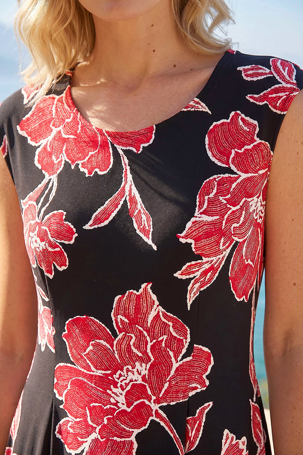 Black Floral Print Stretch Midi Dress, Image 5 of 4