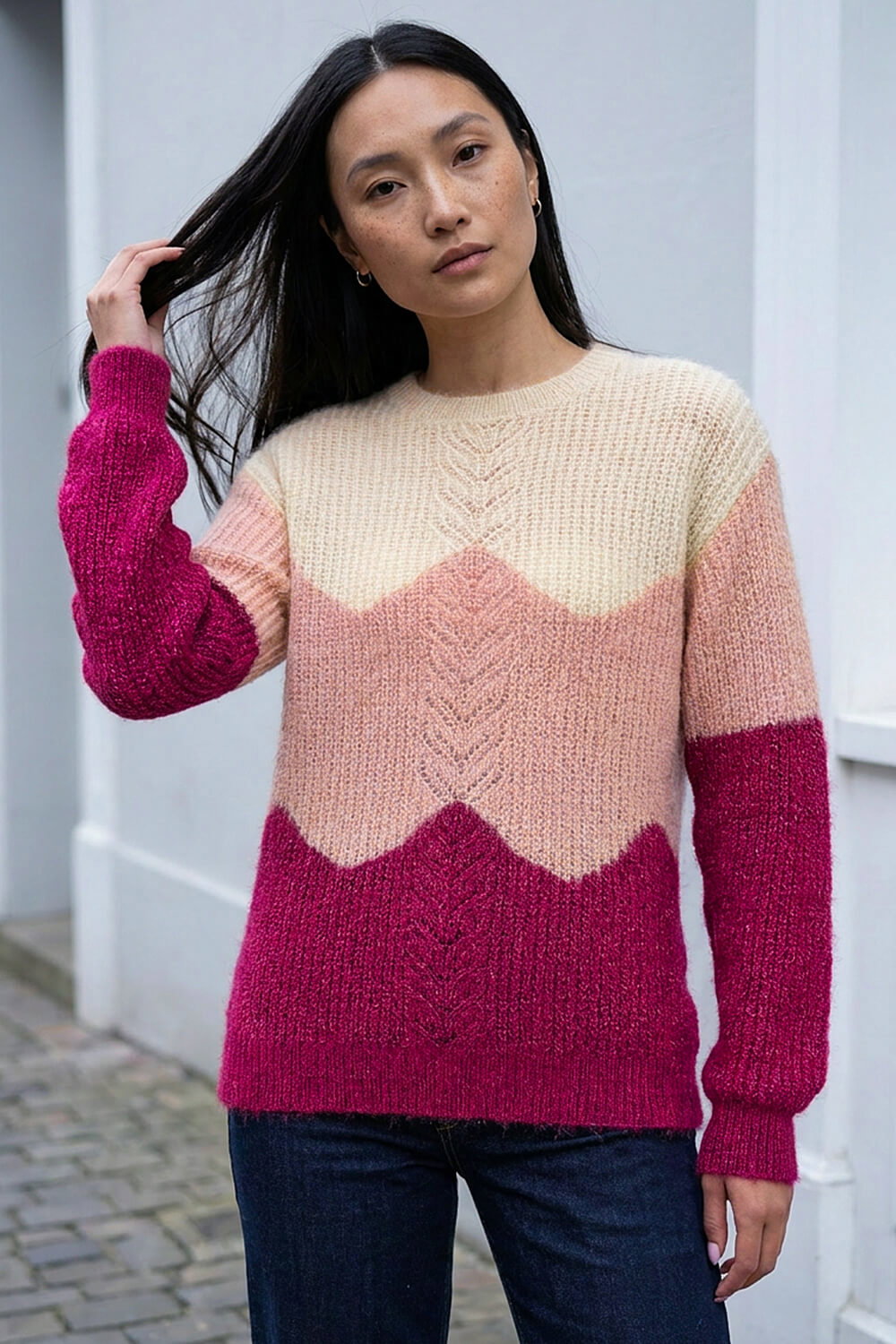 Roman Women's Pink Fluffy Sparkle Knit Jumper Size 18