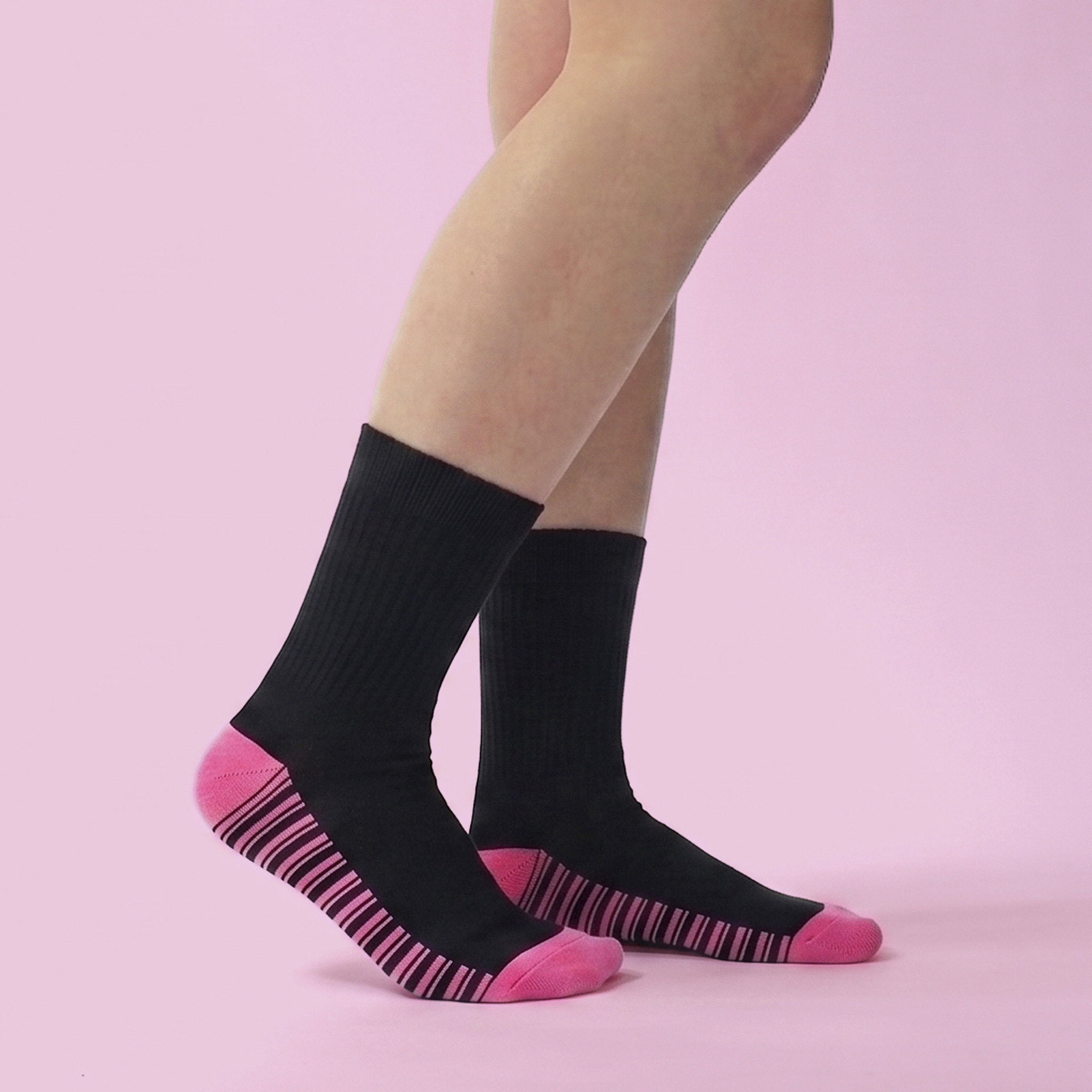 Black 6 Pack Ladies Bamboo Socks Soft Breathable Patterned Everyday Socks, Image 3 of 3