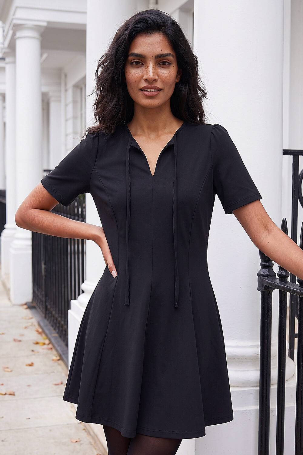 Roman Women's Black Bow Detail Short Dress Size 18