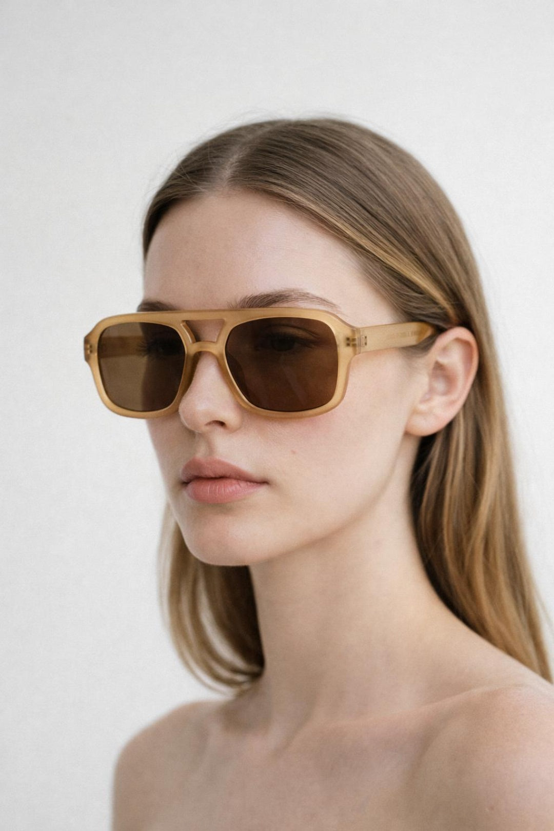 Cream 70'S Navigator Sunglasses In Matte Sand