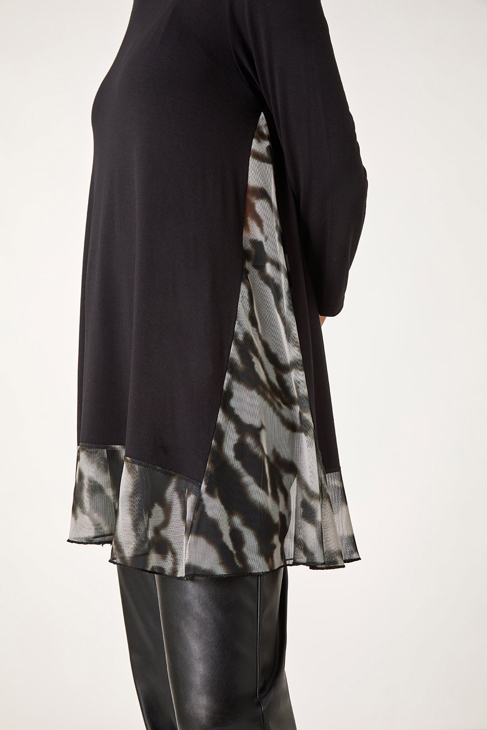 Black Abstract Contrast Mesh Stretch Tunic, Image 6 of 5