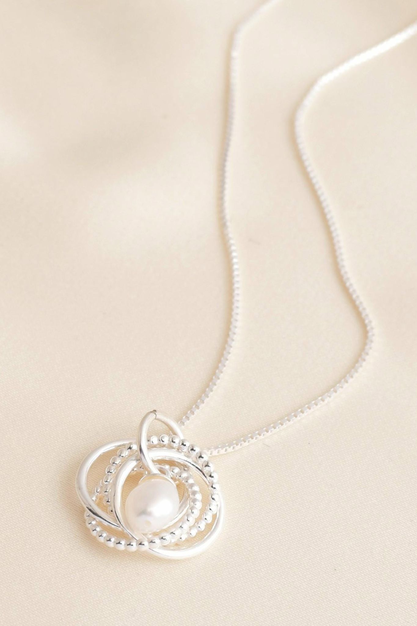 Silver Sterling Silver Freshwater Pearl Necklace, Image 2 of 2