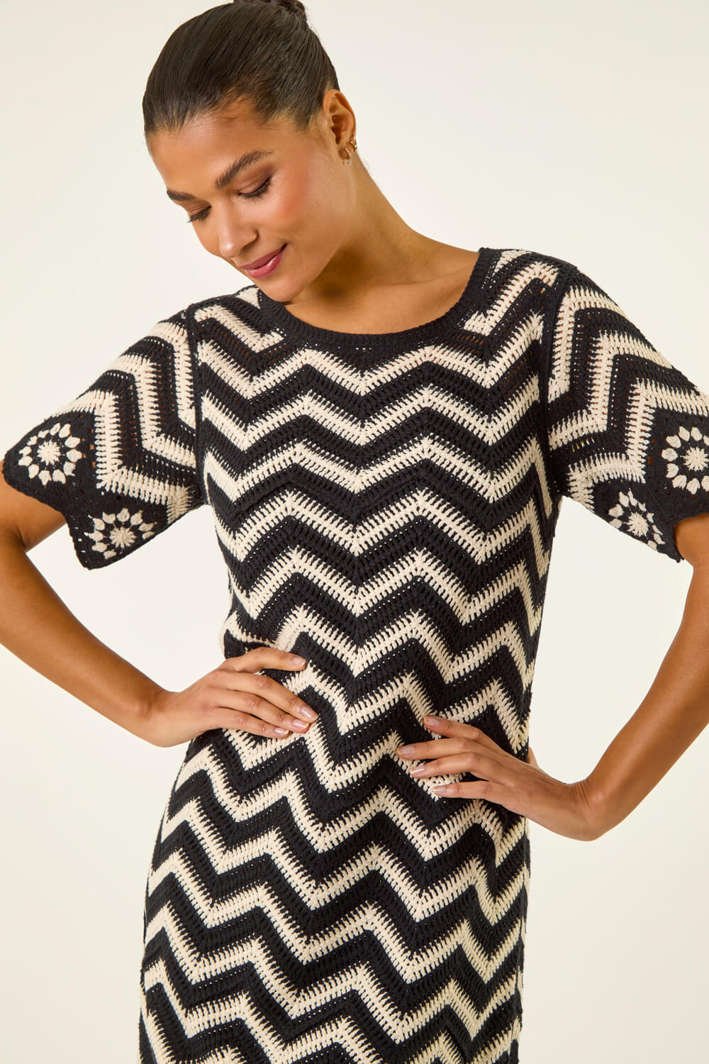 Black Zig Zag Crochet Shift Dress, Image 4 of 4