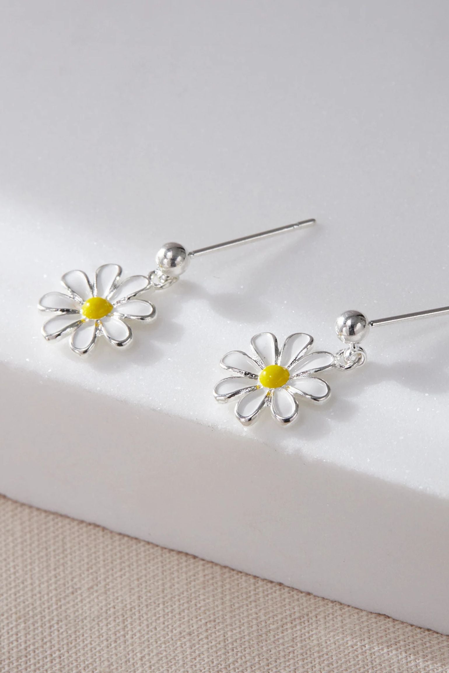 White Sterling Silver Daisy Drop Earrings, Image 3 of 3