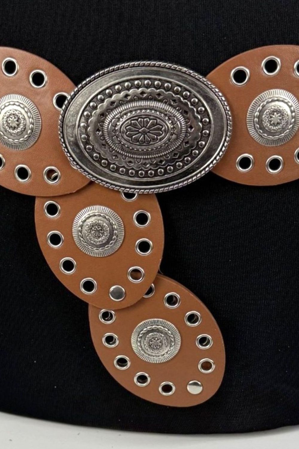 Tan Oval Disc Belt, Image 2 of 2
