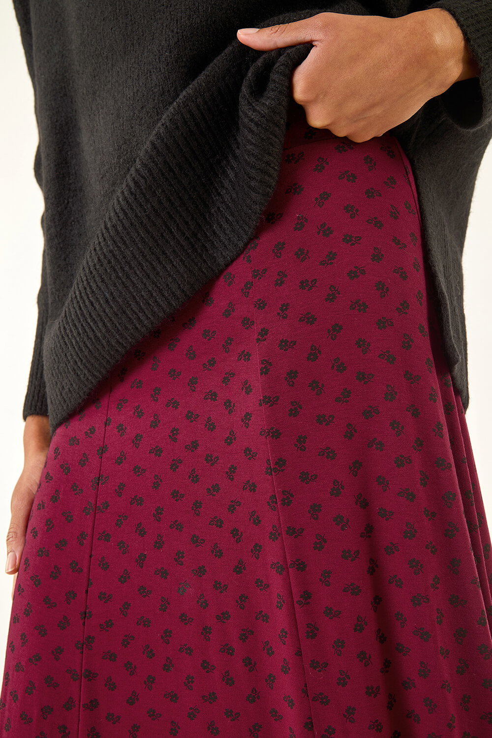 Burgundy Ditsy Floral Print Stretch Midi Skirt, Image 6 of 7