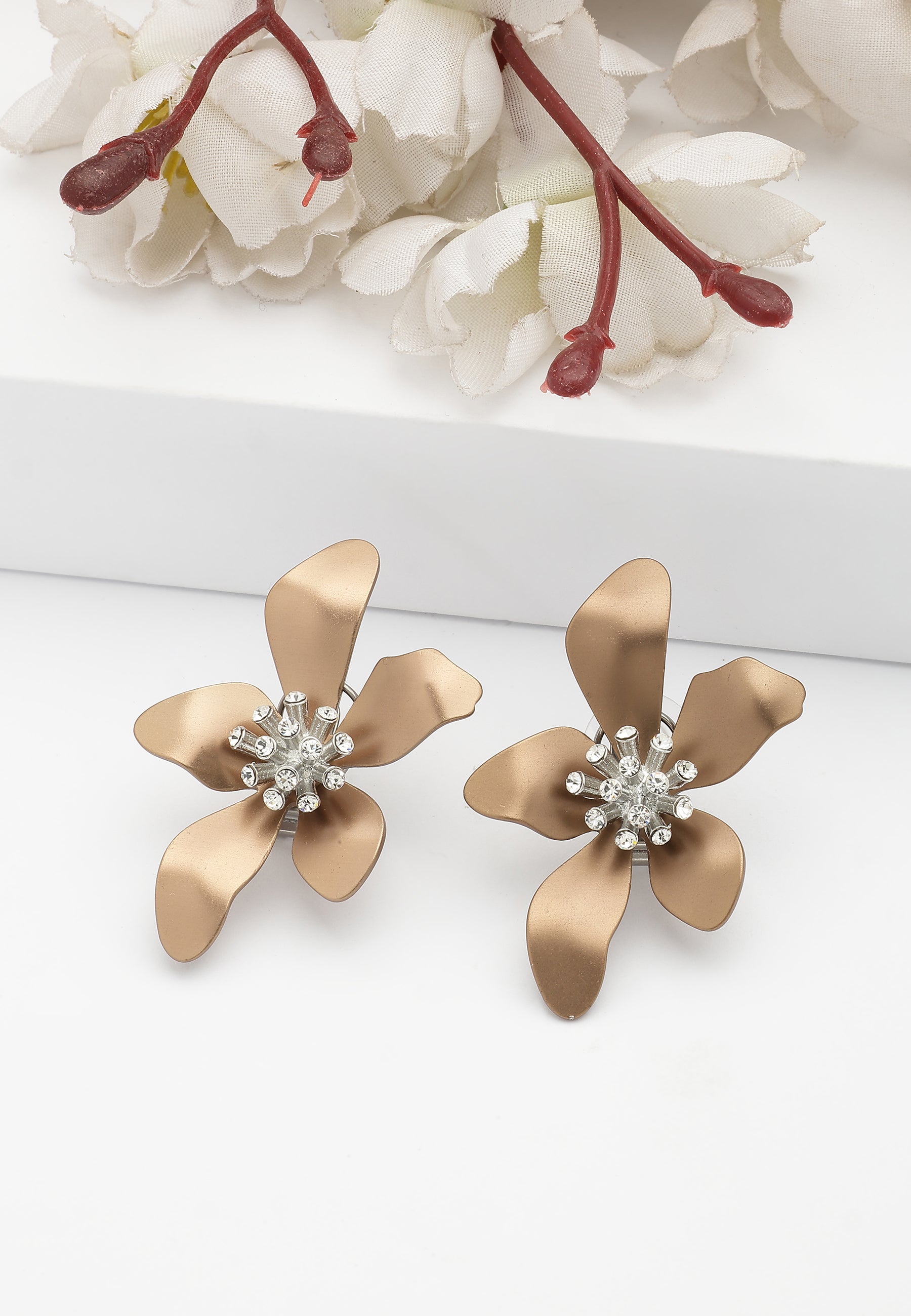 Brown AVANT-GARDE PARIS Brown Floral Stud Earrings, Image 2 of 5