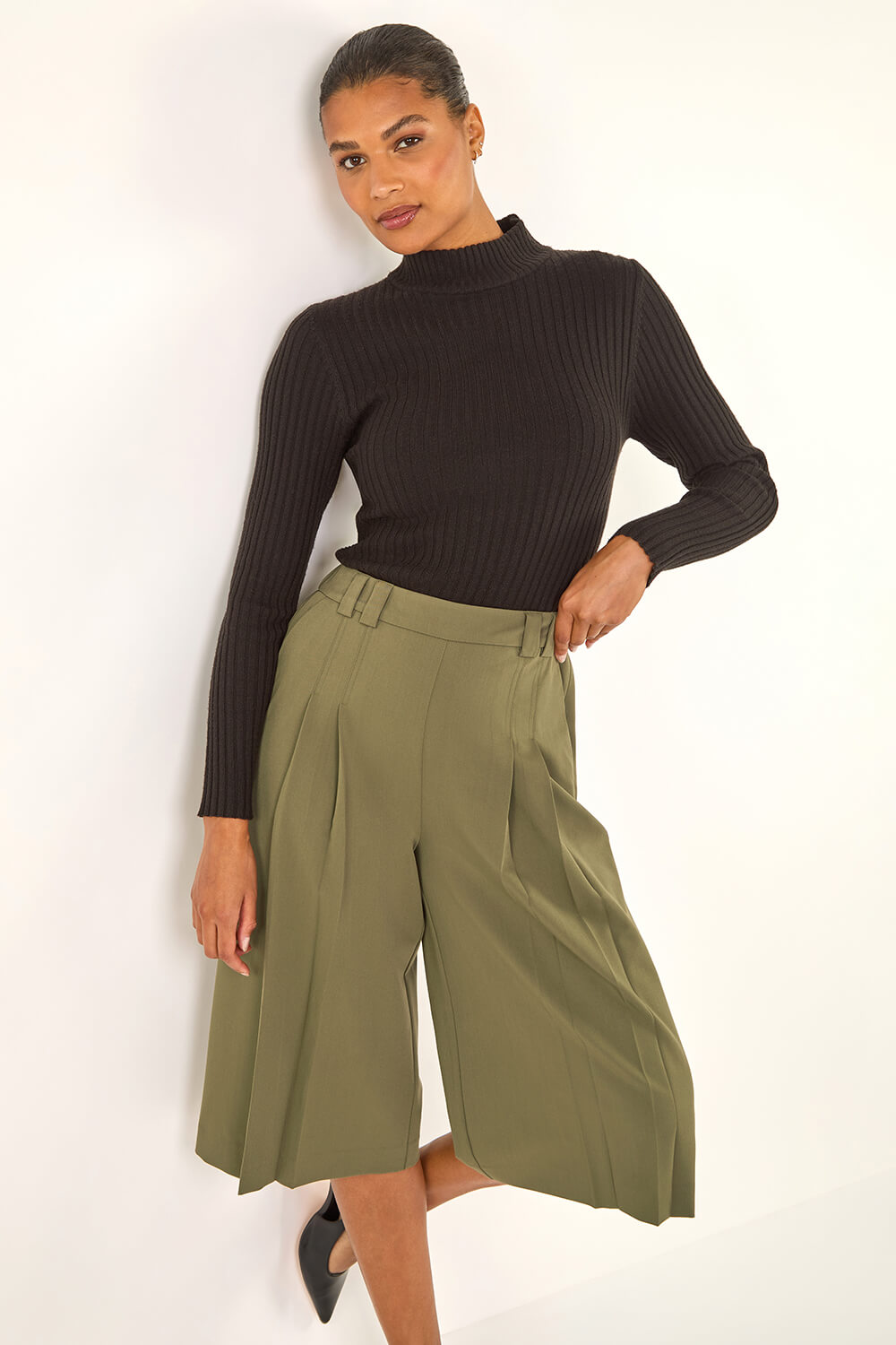 < M A D E >Rosy Whisper Pleat Culottes