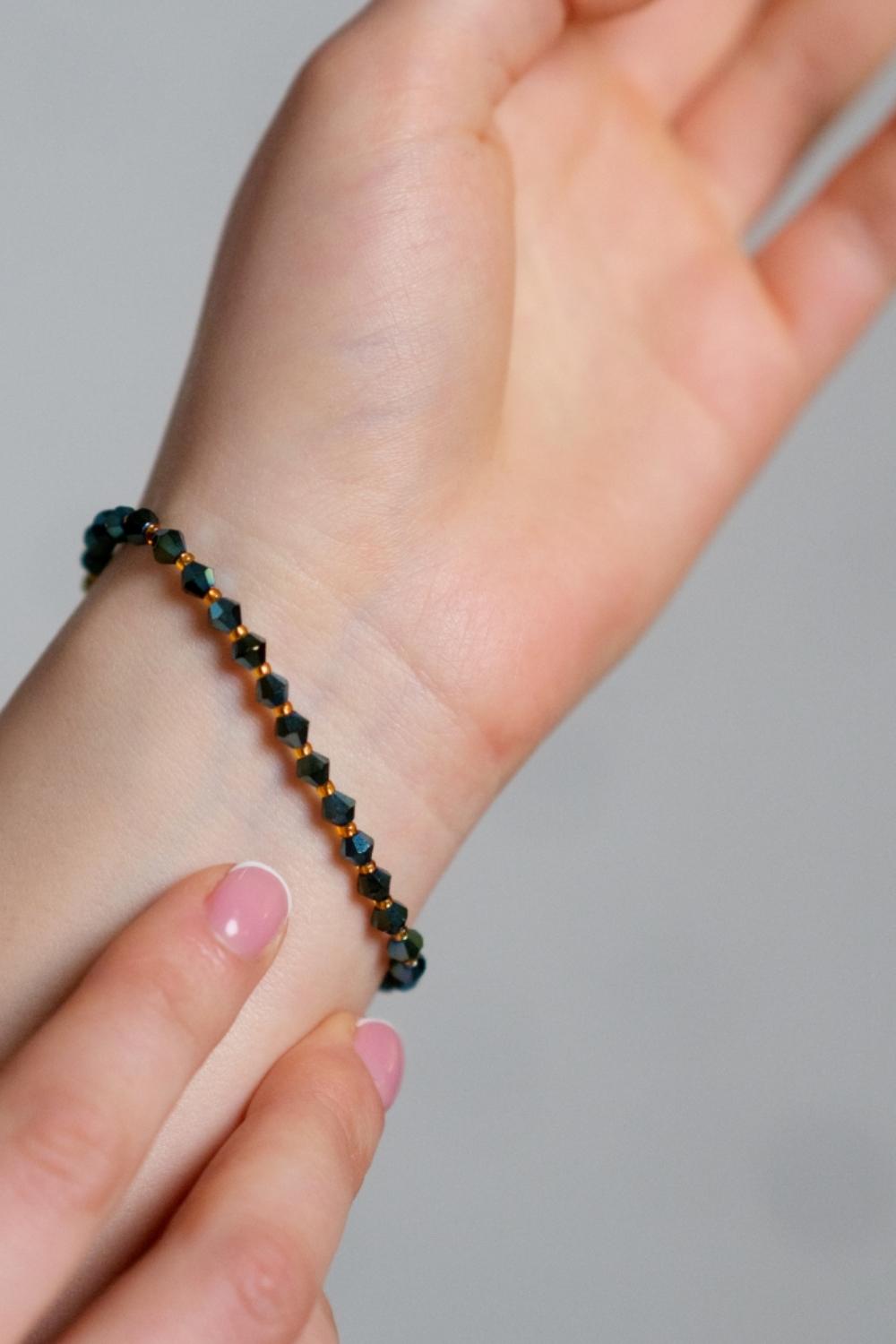 Black Crystal Beaded Bracelet Minimalist Elegant, Image 2 of 3