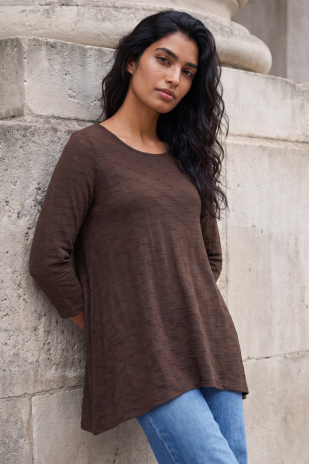 Roman Women's Chocolate Textured Snit Tunic Top Size 14