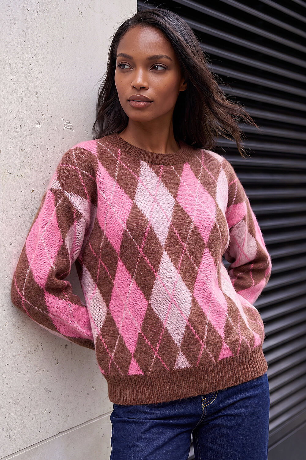 Roman Women's Pink Soft Knit Argyle Jumper Size 20