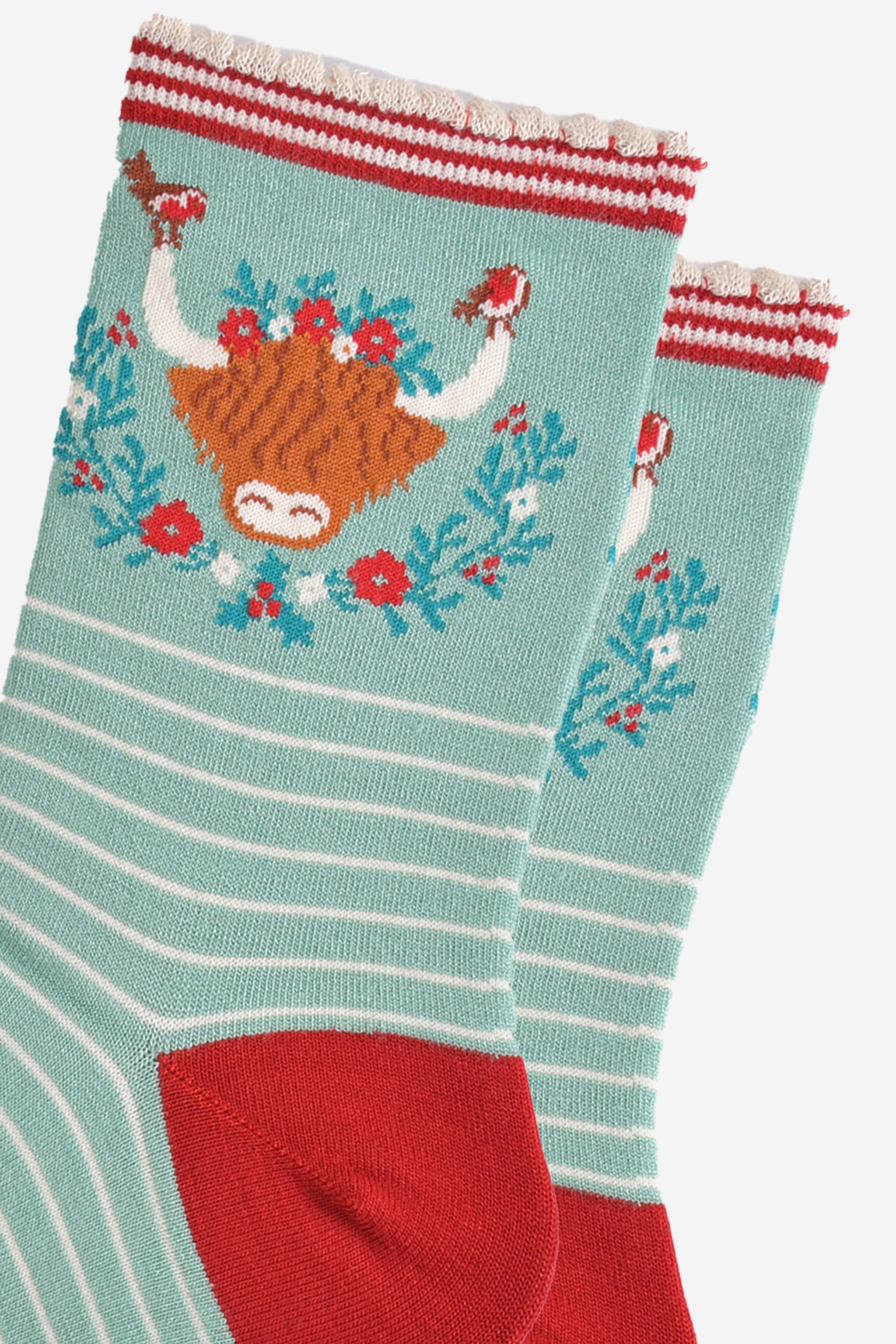 Green Highland Cow Christmas Wreath Bamboo Socks, Image 3 of 5