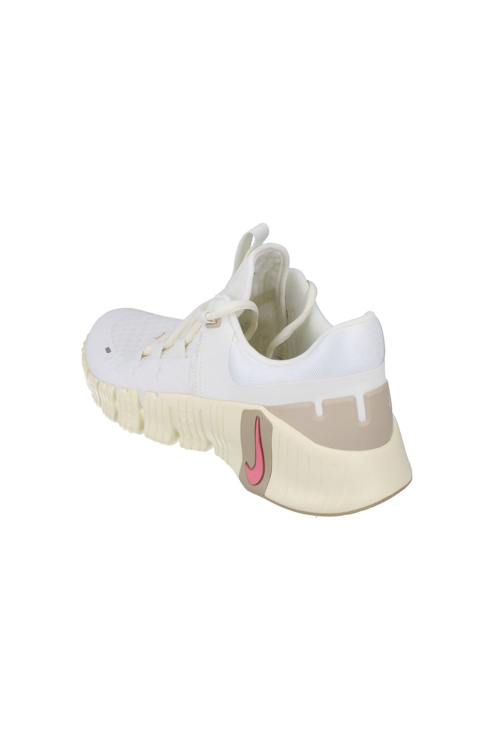 White Free Metcon 5 Trainers, Image 3 of 6