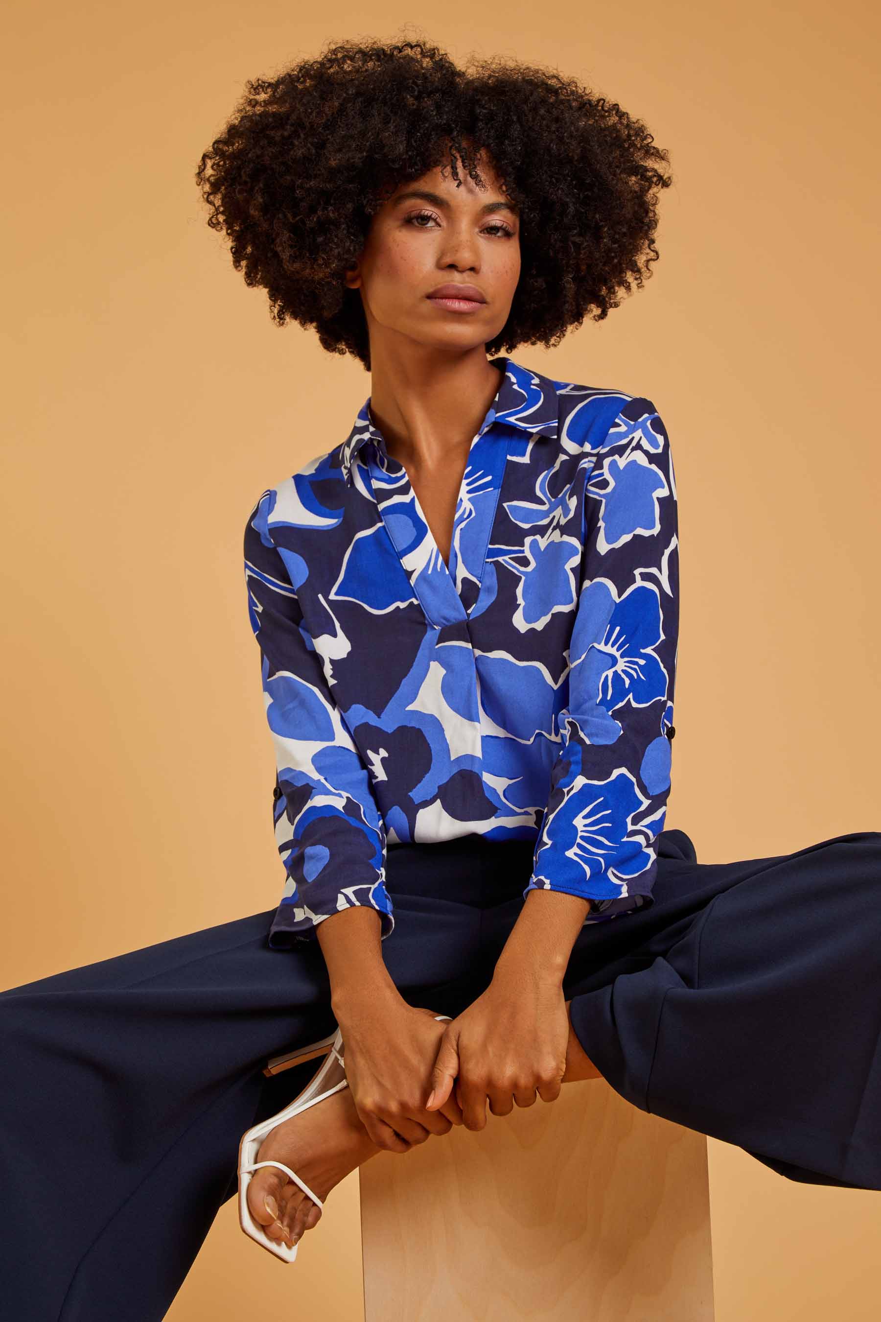 Royal Blue Floral Print V-Neck Pleat Front Top, Image 3 of 6