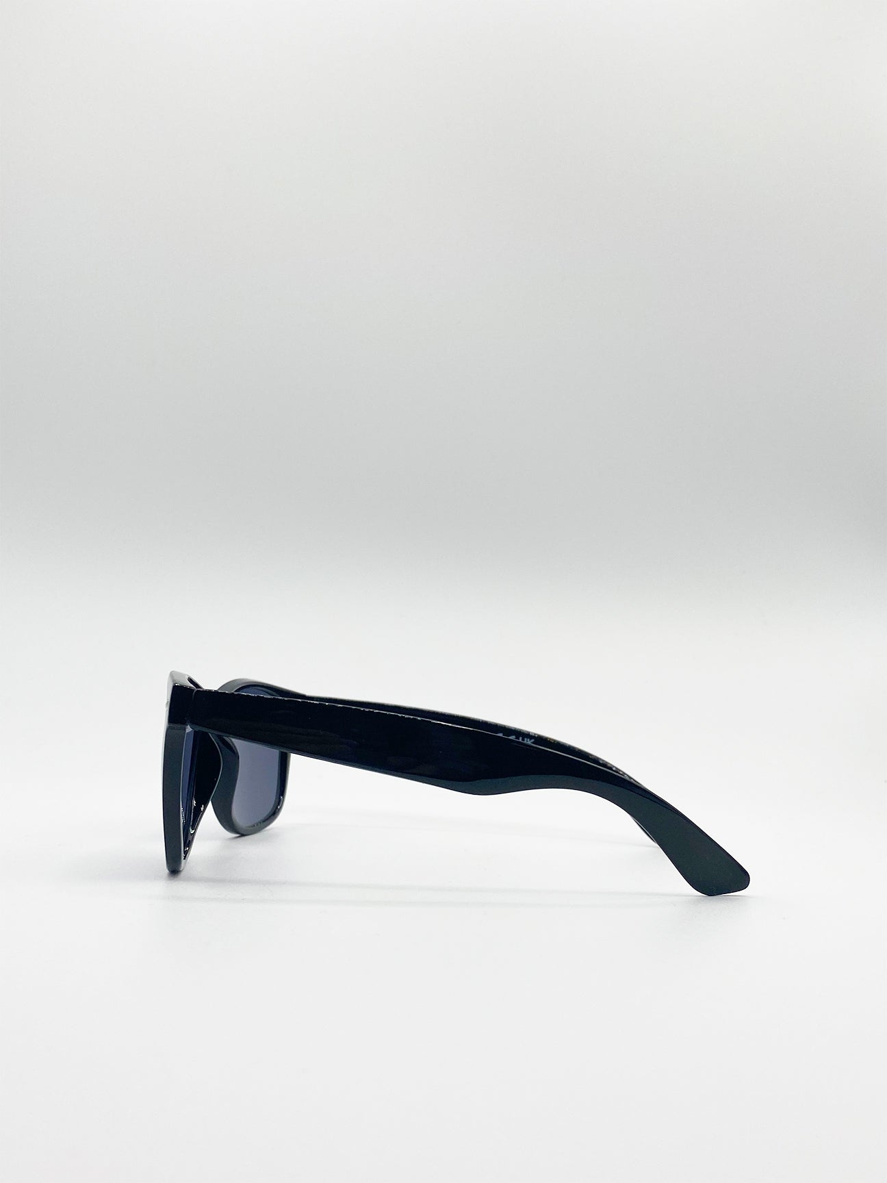 Black Classic Wayfarer Sunglasses, Image 4 of 5