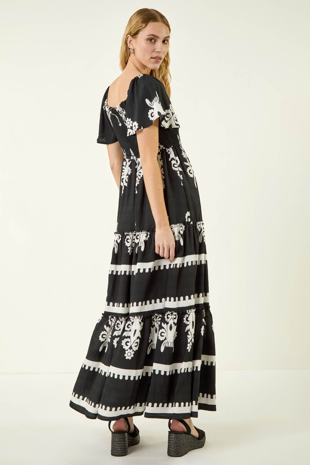 Black Border Print Shirred Maxi Dress, Image 4 of 5