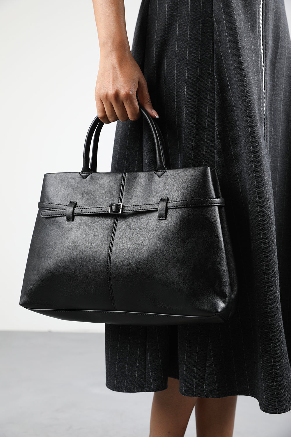 Black Flores Luxury Structured Leather Tote Bag, Image 2 of 8