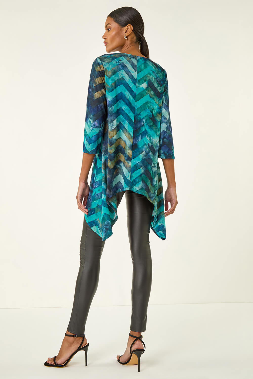 Blue Boucle Stretch Hanky Hem Top, Image 4 of 5