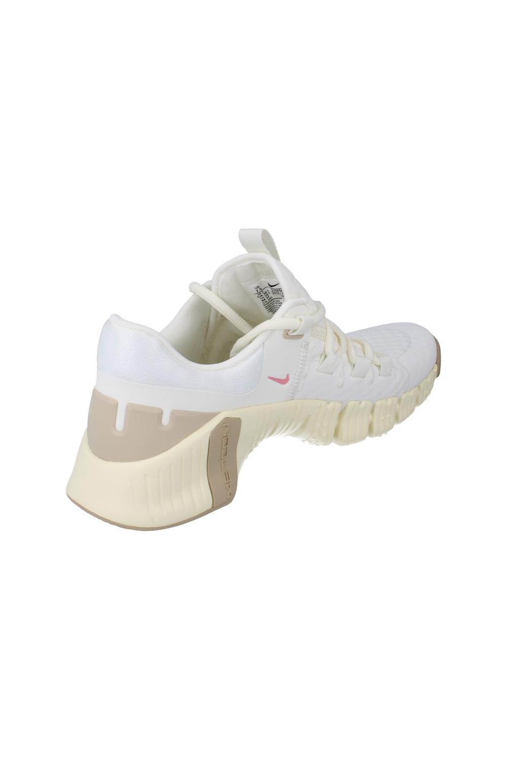 White Free Metcon 5 Trainers, Image 4 of 6