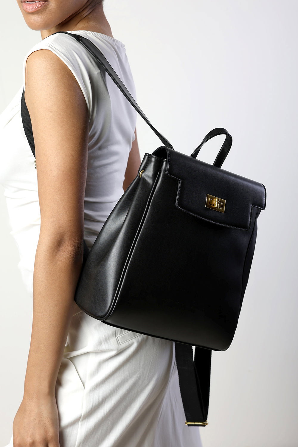 Black Where's That From Black Yusra Bag with Contrast Front Pocket, Image 2 of 7