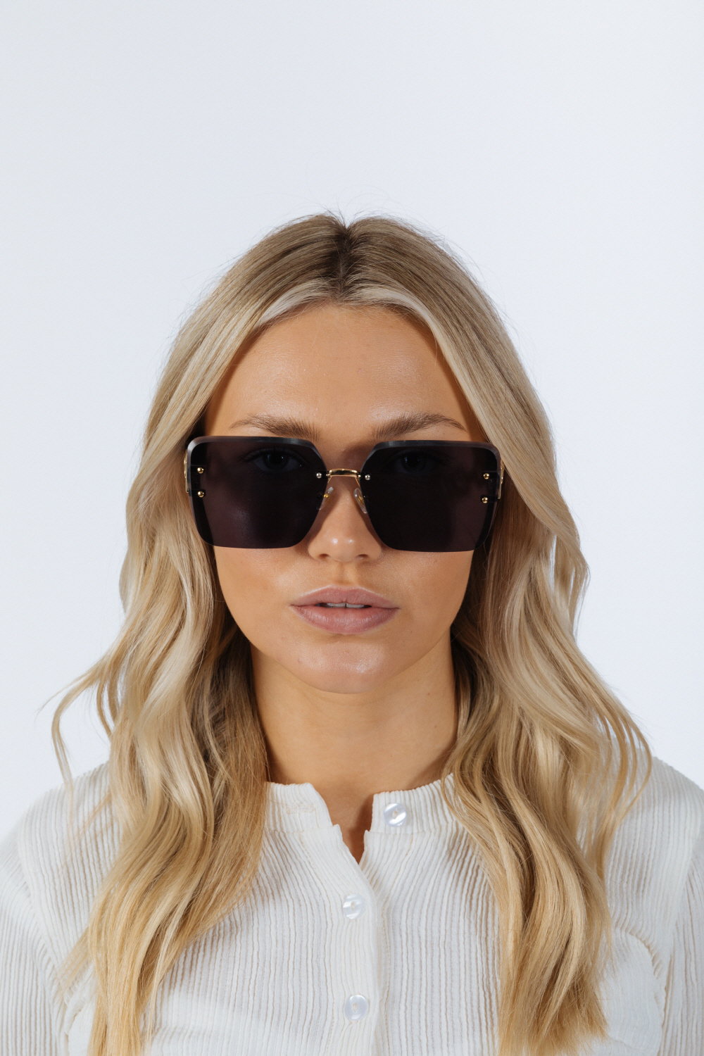 Black SVNX Black Rimless Oversized Square Sunglassses, Image 4 of 5