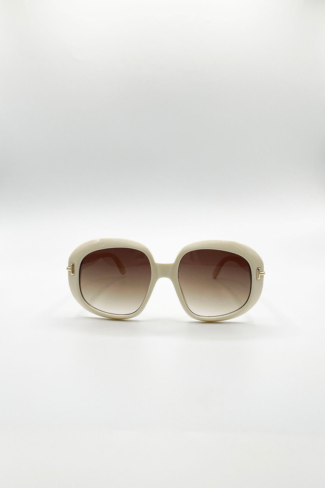 Beige SVNX Beige Bold Round Oversized Sunglasses In Cream, Image 1 of 5