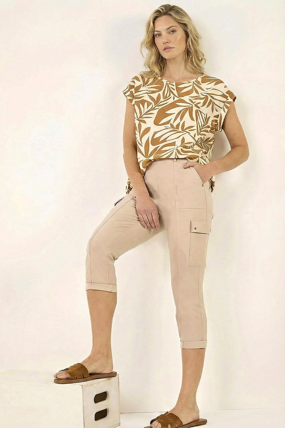 Stone Cropped Cargo Stretch Trouser, Image 3 of 5