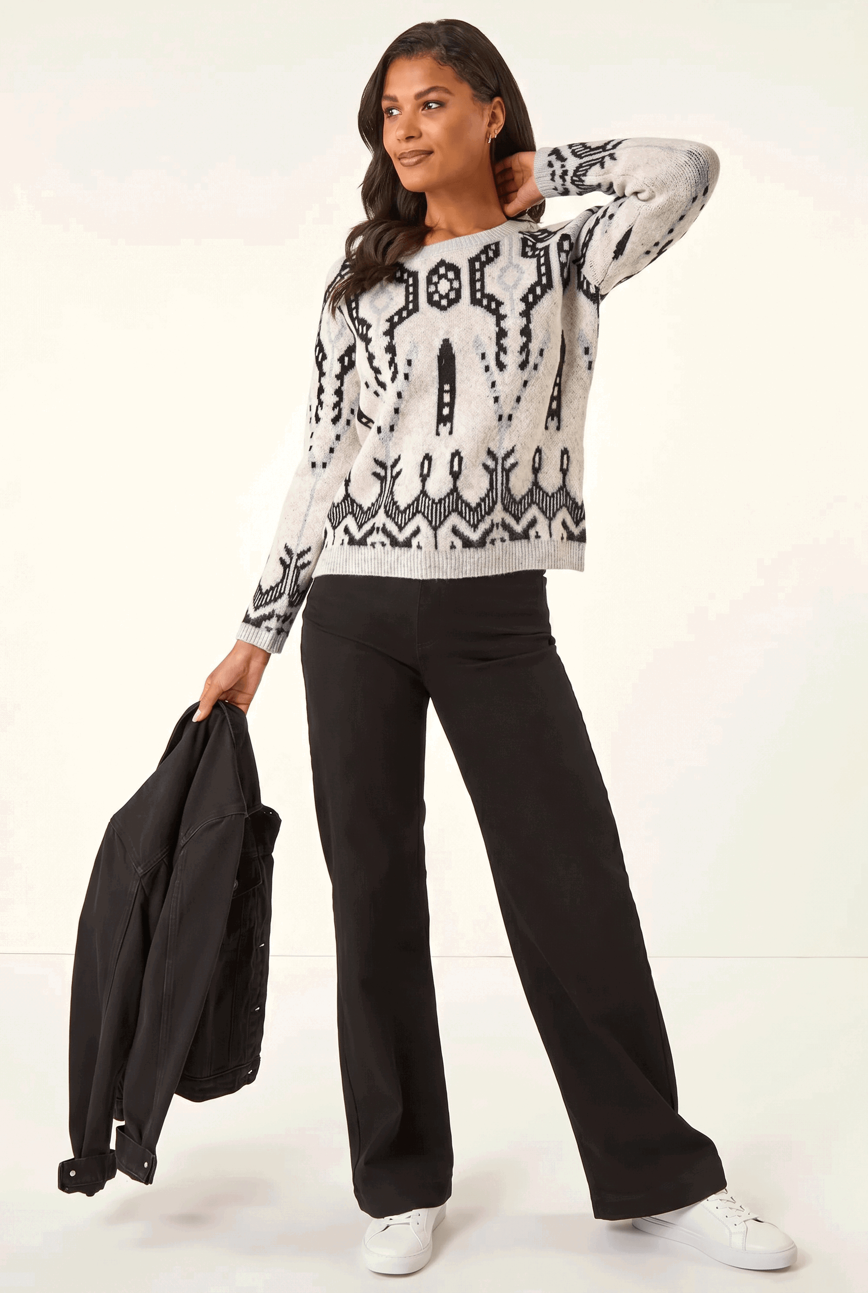 Roman Women's Light Grey Abstract Jacquard Knit Jumper Size 14