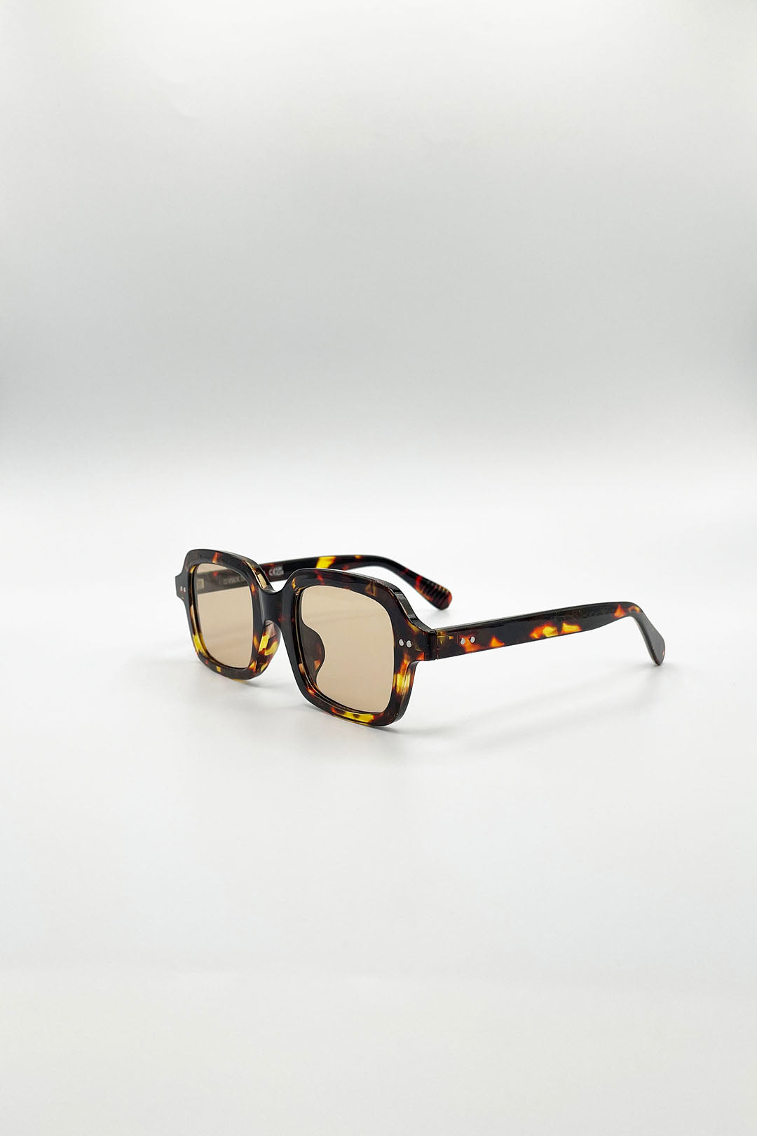 Tortoishell Bold Square Sunglasses In Tortoiseshell, Image 3 of 5