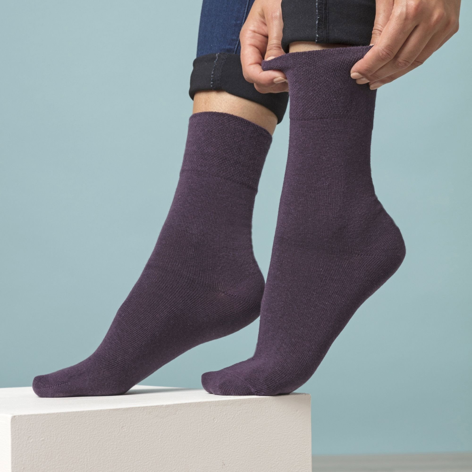 Grey 6 Pairs Diabetic Socks, Image 4 of 5
