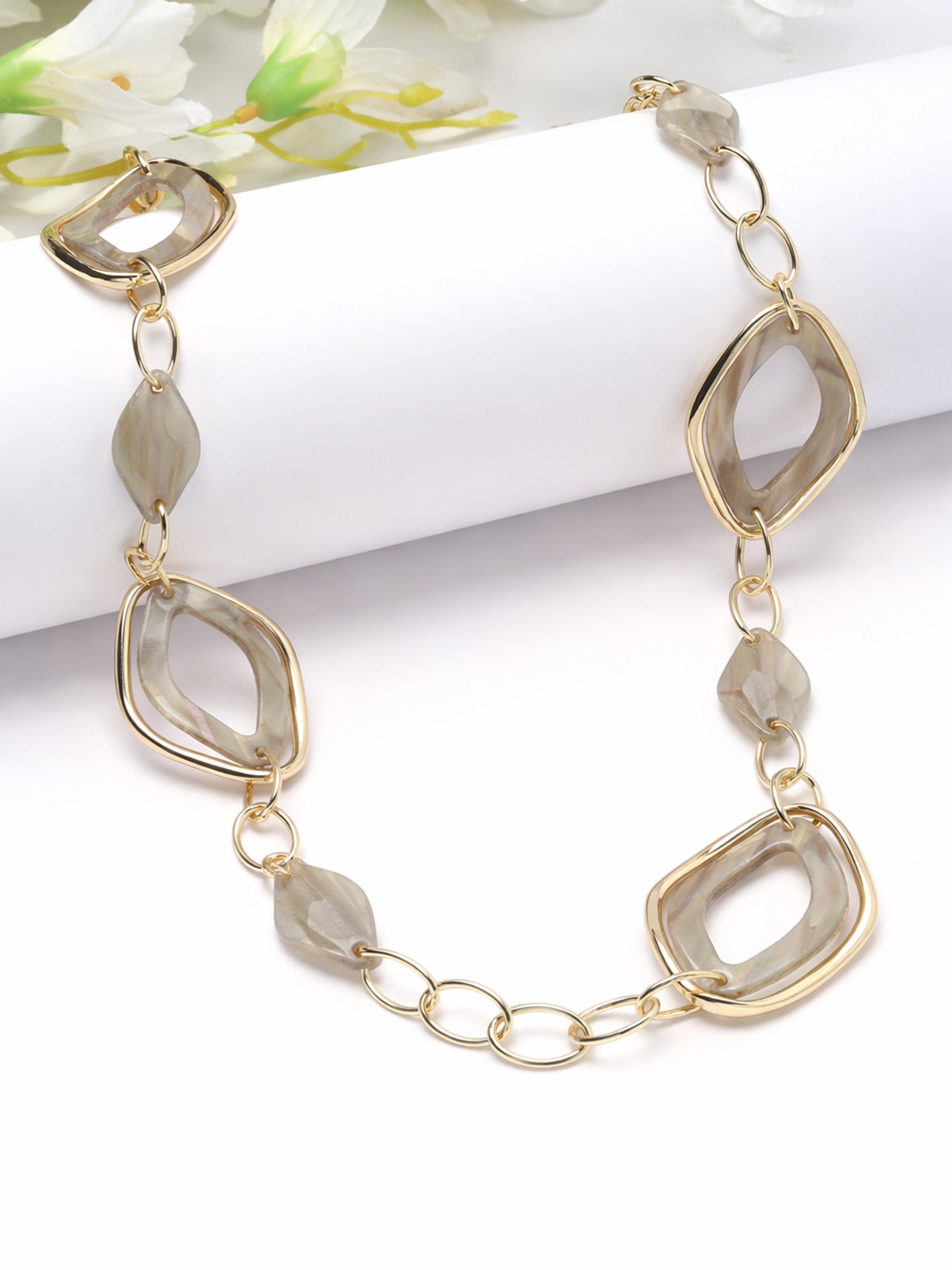 Beige Geometric Shell Link Statement Necklace, Image 3 of 3