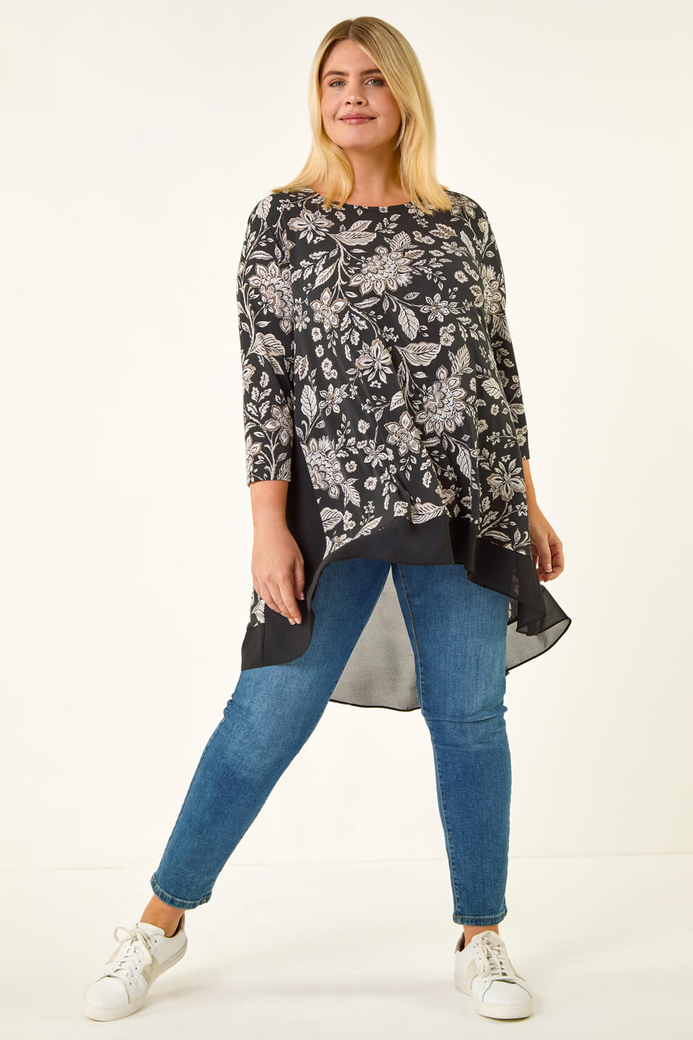 Black Curve Floral High Low Top, Image 3 of 5