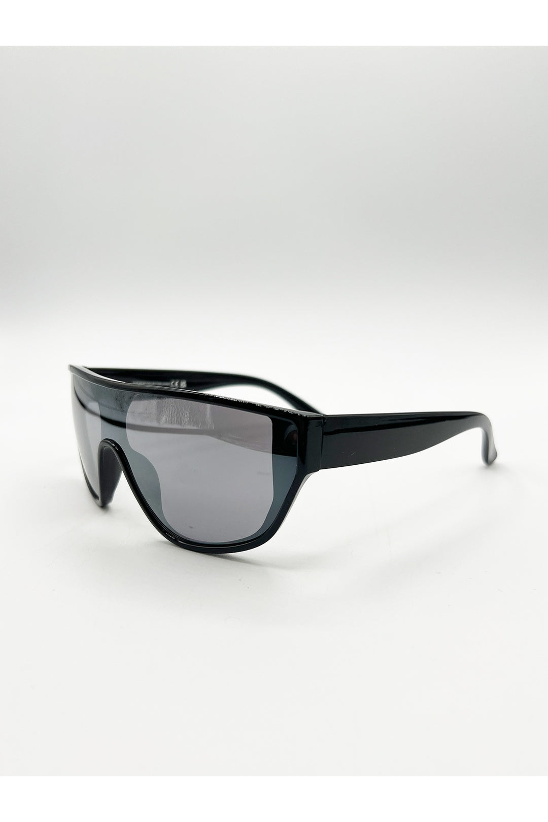 Black Smoke Shield Sunglasses In Black, Image 2 of 4