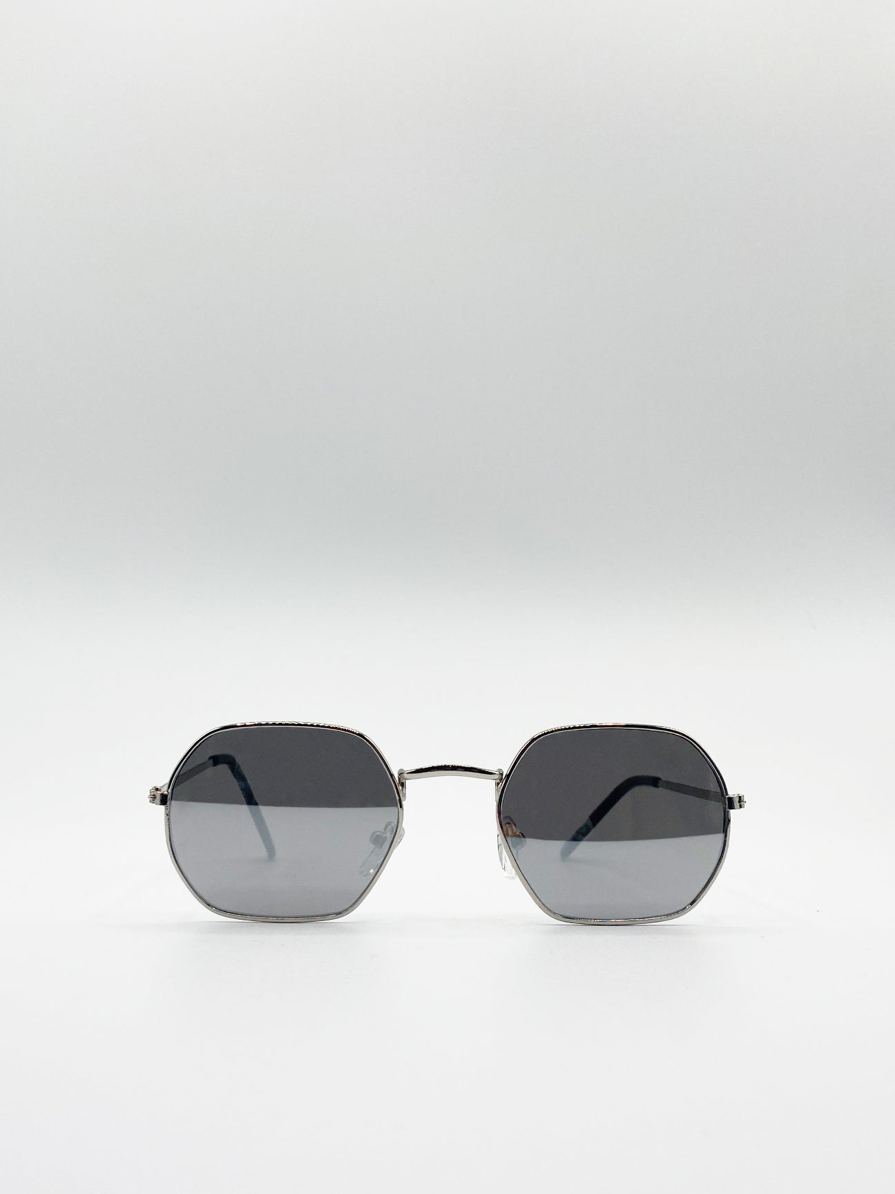 Metallic Hexagon Metal Frame Sunglasses With Mirror Lenses In Silver