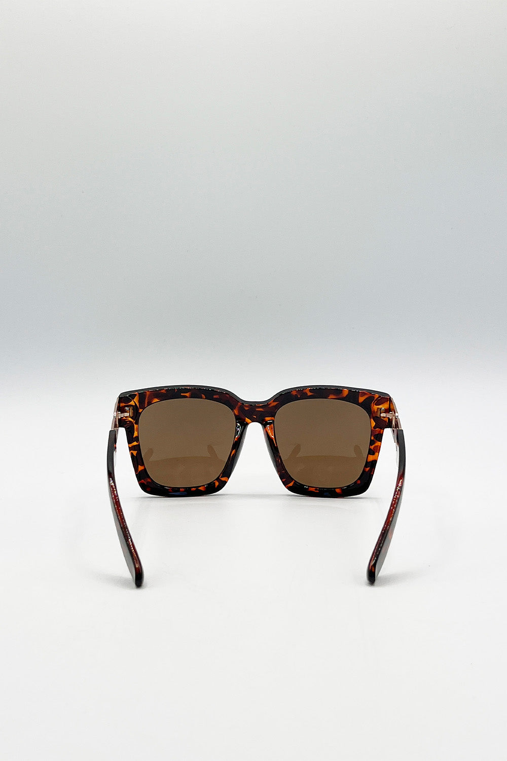 Brown SVNX Brown Oversized Sunglasses with Gold Chain Detail, Image 4 of 6