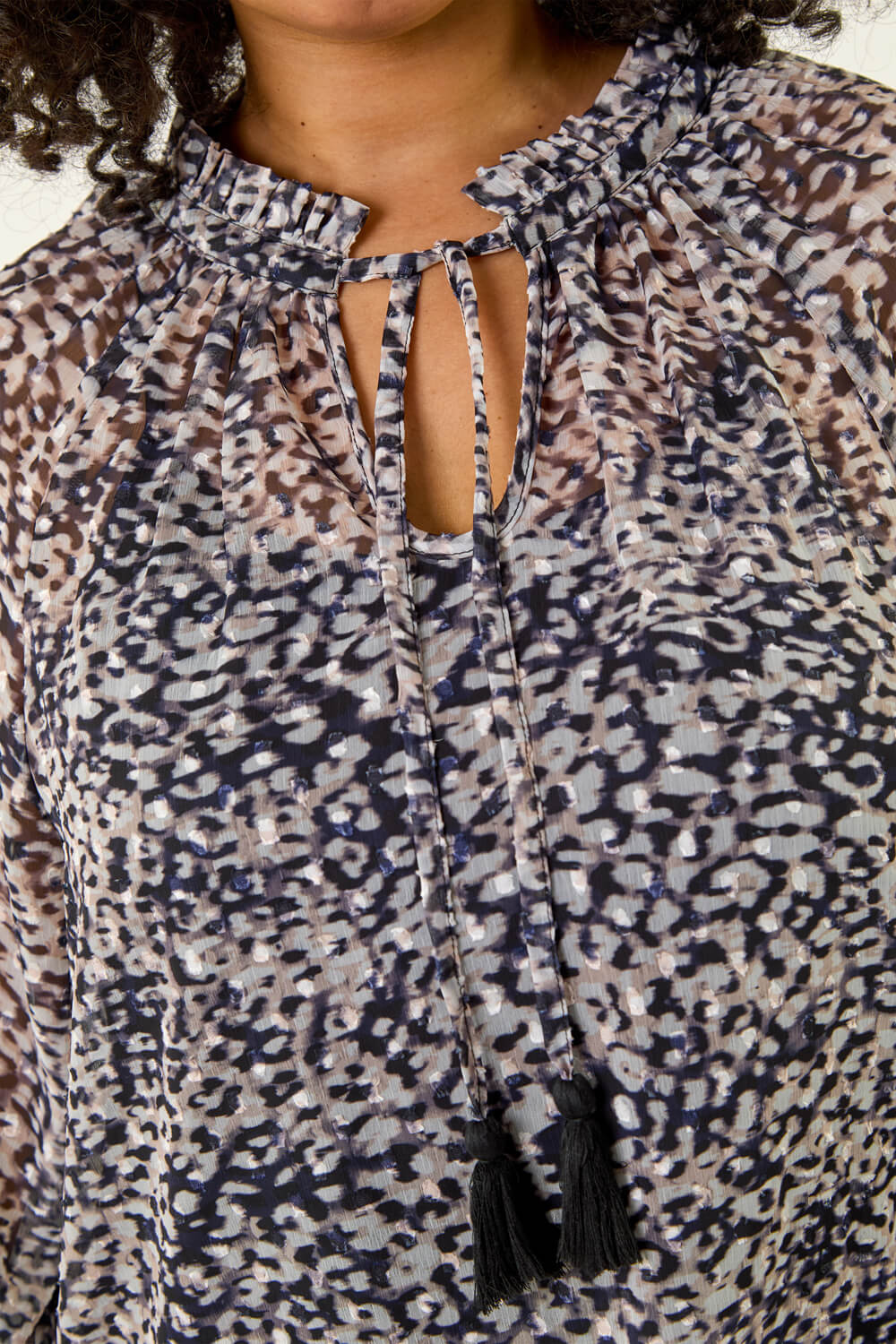 Natural  Curve Georgette Keyhole Top, Image 6 of 5