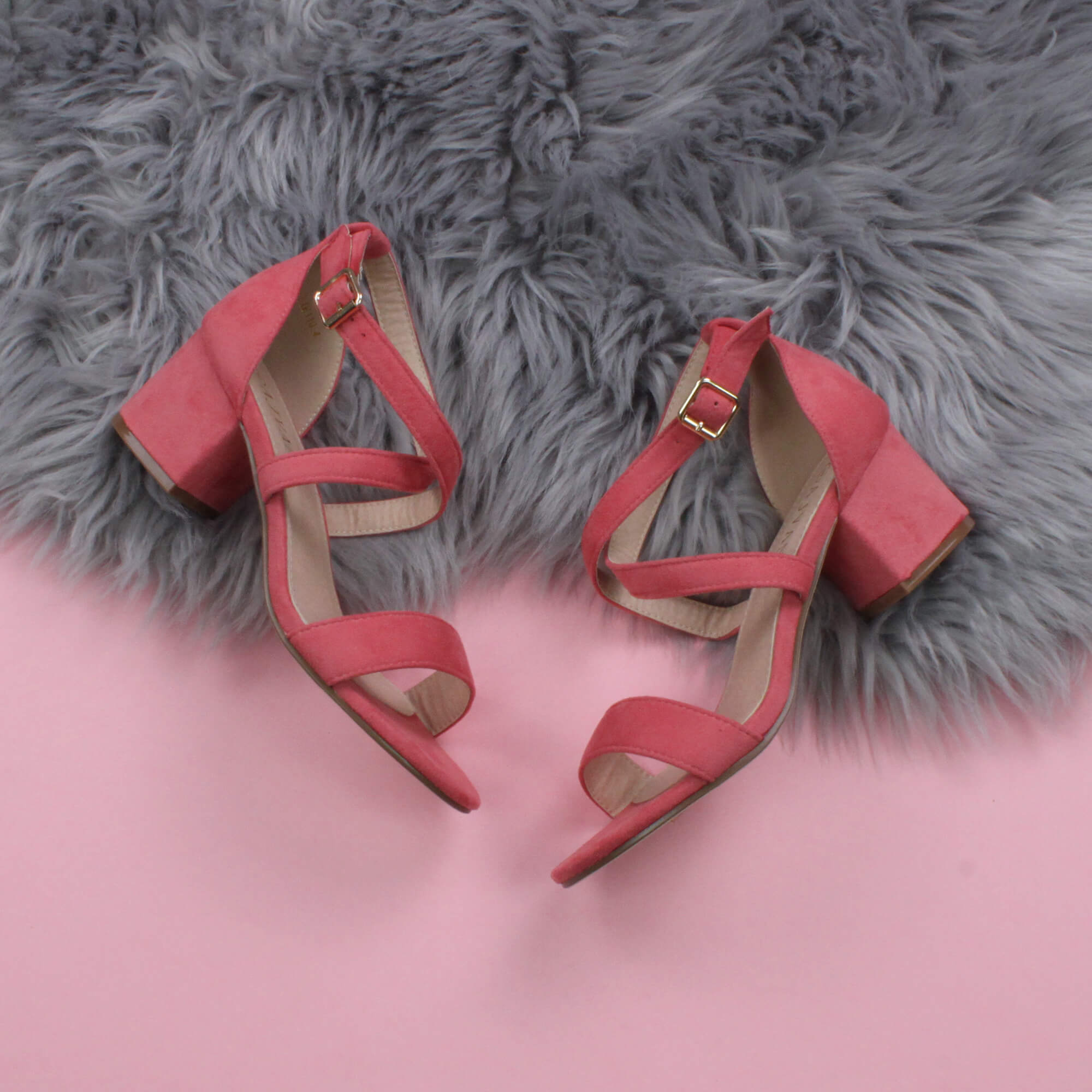 Coral AJVANI Coral Mid Block Heel Crossed Straps Sandals, Image 4 of 6