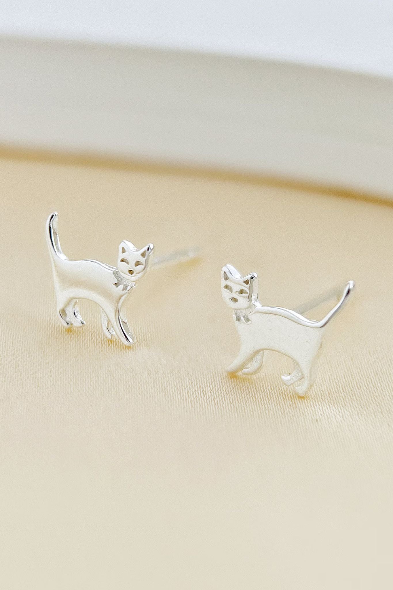 Silver Sterling Silver Cat Stud Earrings, Image 1 of 2