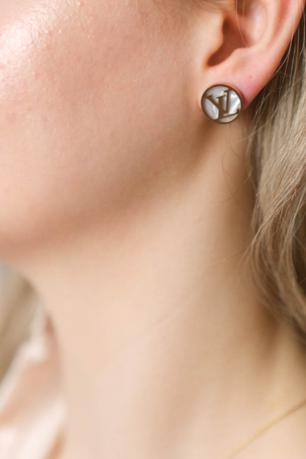 White Large Round White Rose Gold Plated Stud Earrings, Image 1 of 4
