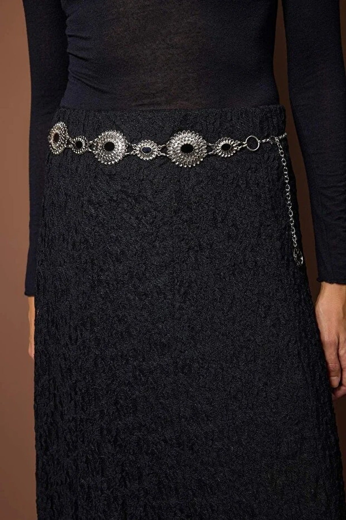 Silver WOVCOR Silver Tone Medallion Chain Waist Belt, Image 2 of 2