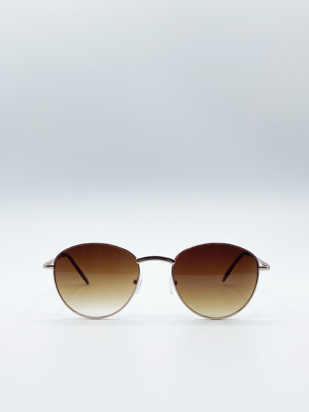 Gold Classic Round Metal Frame Sunglasses, Image 1 of 3